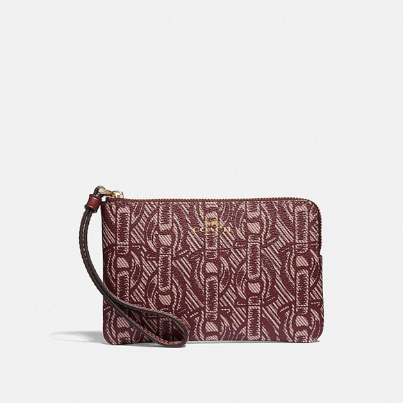 Coach red wristlet corner zip with chain print - Picture 2 of 6